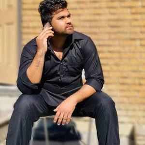 Meet your Posher, Sandeep